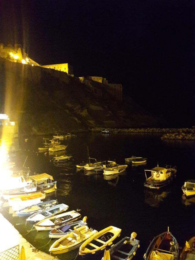 La Casa Di Titina Apartment Procida Exterior foto