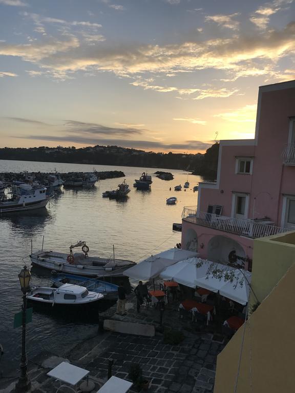 La Casa Di Titina Apartment Procida Exterior foto