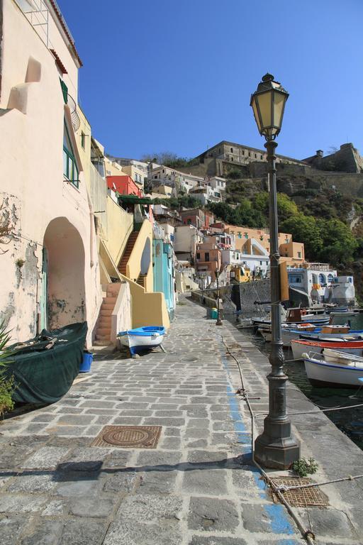 La Casa Di Titina Apartment Procida Exterior foto