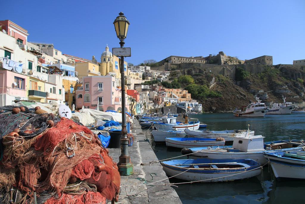 La Casa Di Titina Apartment Procida Exterior foto