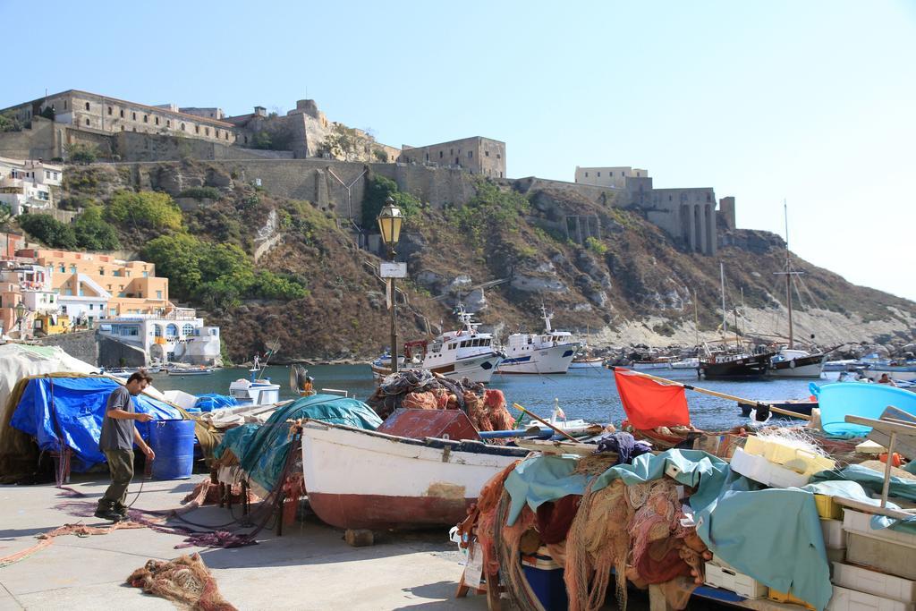 La Casa Di Titina Apartment Procida Exterior foto